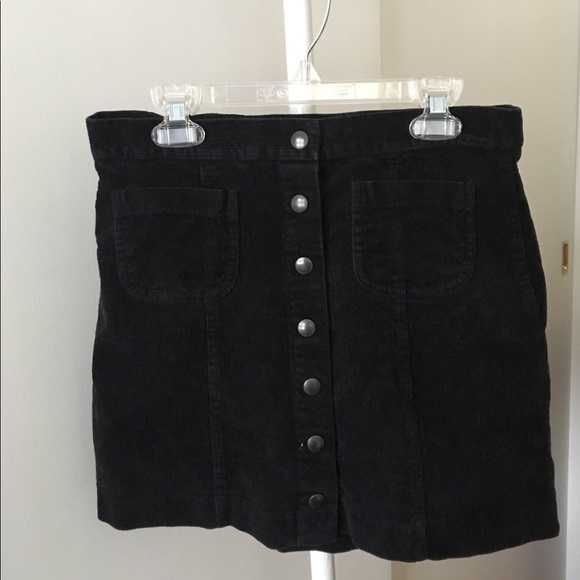 Brandy Melville Dresses & Skirts - 🖤BRANDY MELVILLE Corduroy Skirt